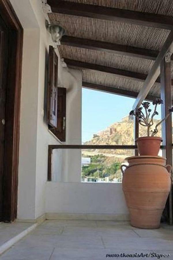 Traditional Studio Skyros Zewnętrze zdjęcie